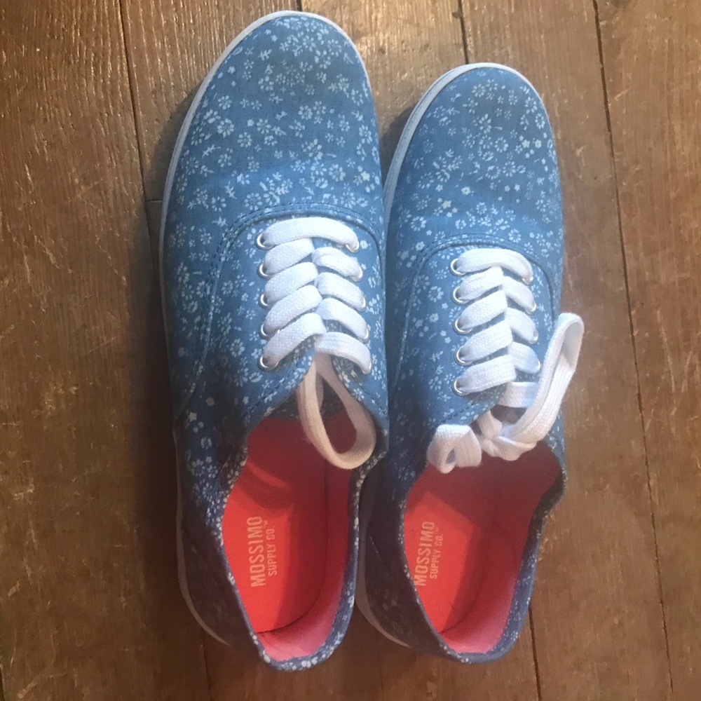 Women’s Shoes